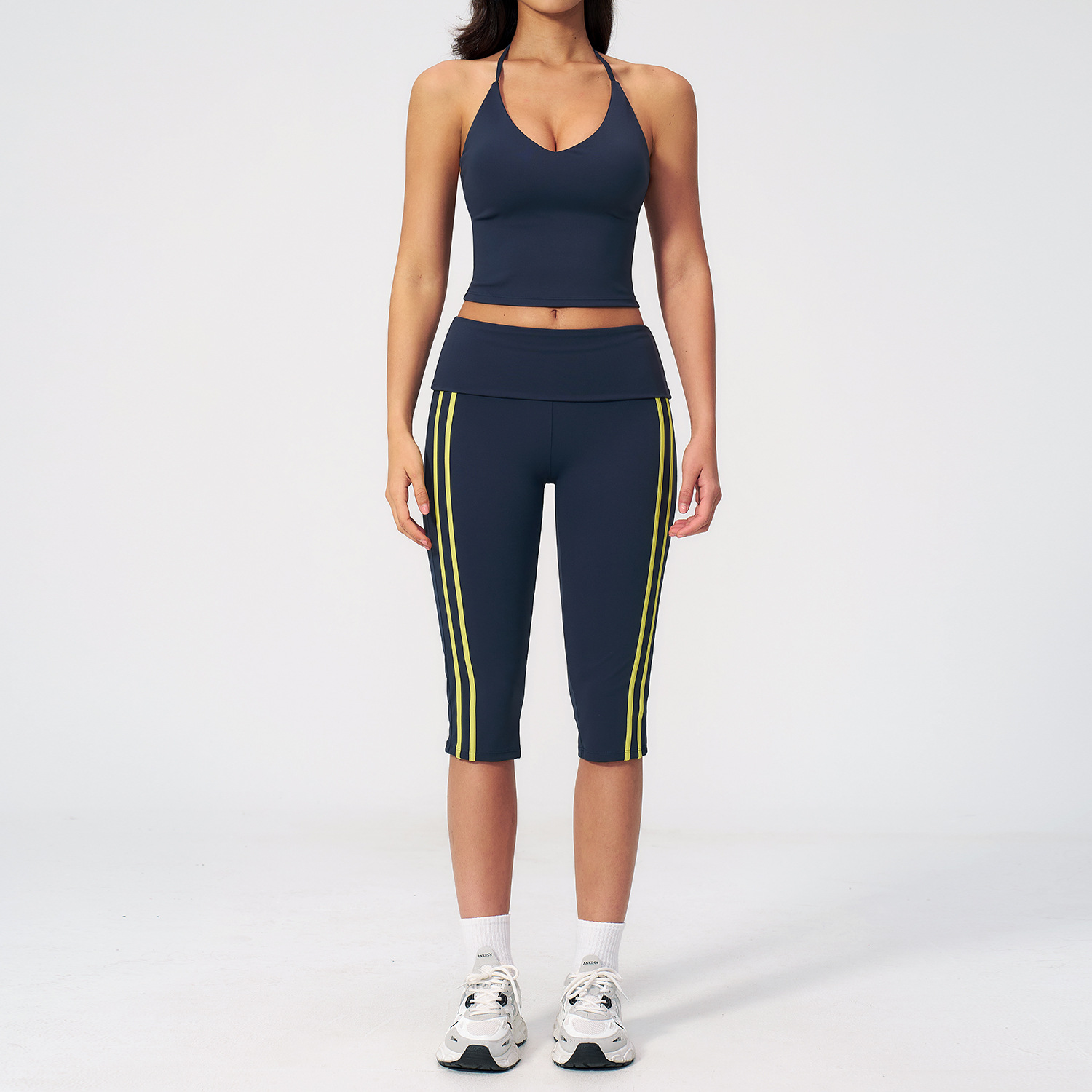 Костюм для йоги 2 предмета: же – обзор и цена Compression Shorts Athletes